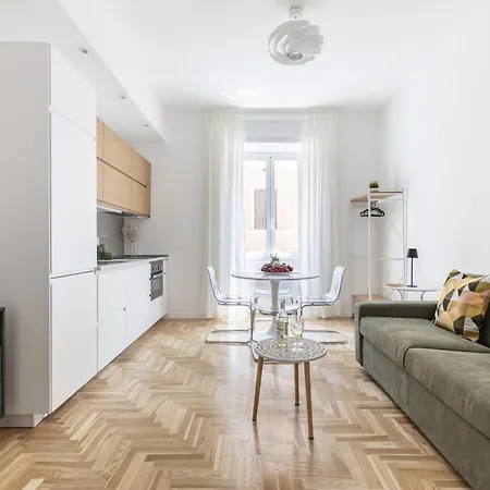 Hostly-the Montebello Suite-near Trevi Appartement *