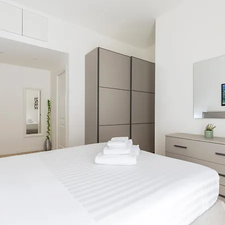 Appartement Hostly-the Montebello Suite-near Trevi *