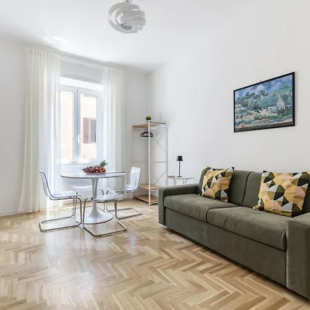 Daire Hostly-the Montebello Suite-near Trevi *