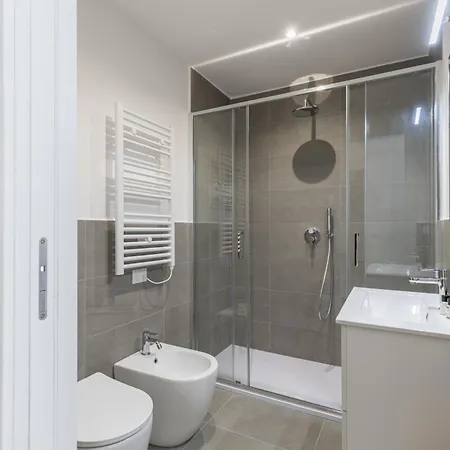 شقة Hostly-the Montebello Suite-near Trevi روما